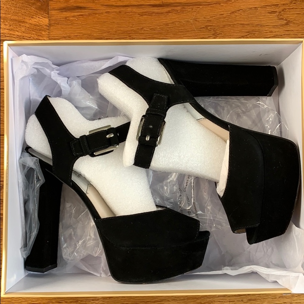 MICHAEL Michael Kors platform heel (5”)